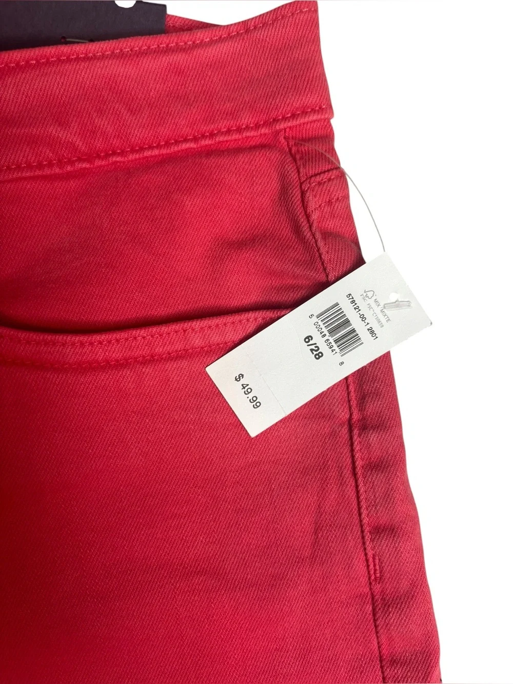 NEW GAP Women’s Coral-Red Denim Roll-Cuff Jean Shorts Size 6/28 5